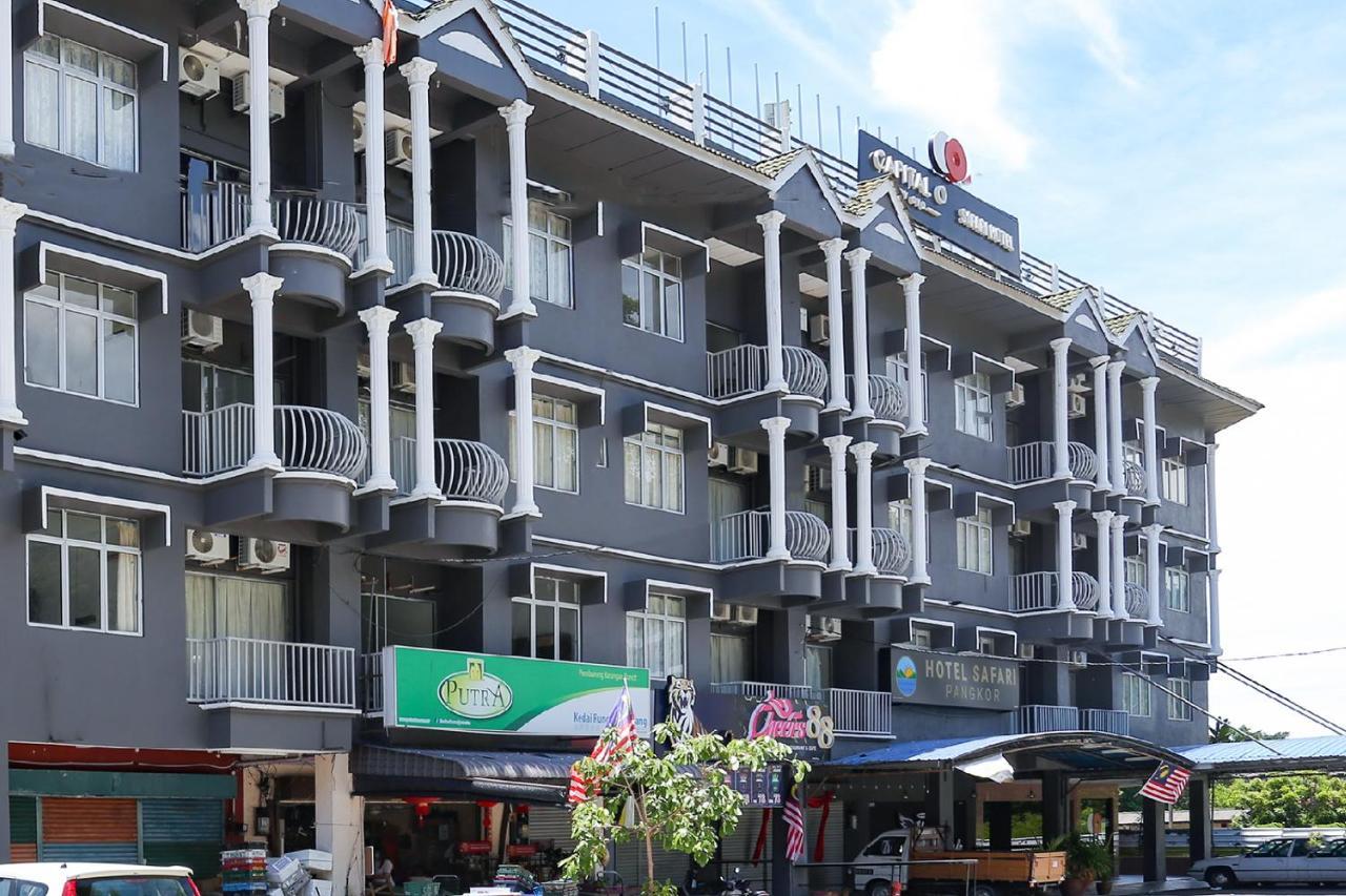 Capital O 89876 Safari Hotel Kampong Pasir Bogak Extérieur photo